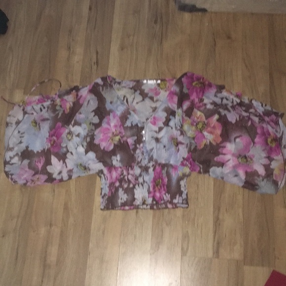 Charlotte Rouse Top - Picture 2 of 2